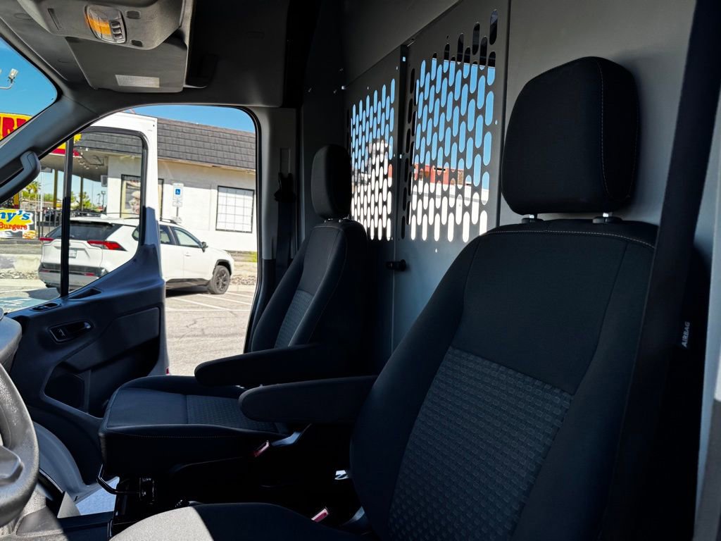 2020 Ford Transit 250 Medium Roof