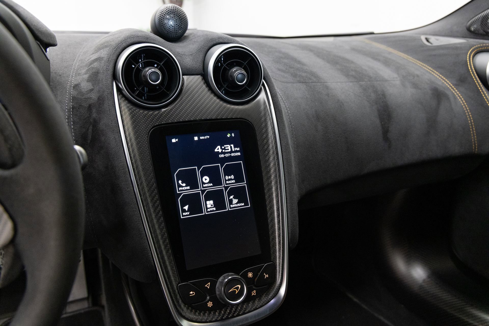 Used 2019 McLaren 600LT photo 16