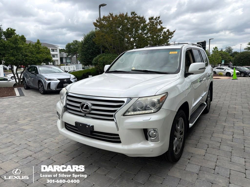Used 2013 Lexus LX 570 4WD w/ Luxury Pkg