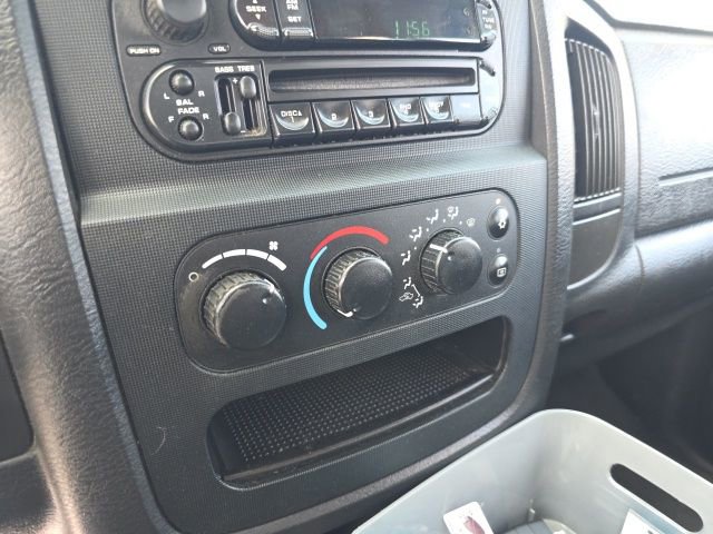 2004 Dodge Ram 2500 Truck SLT