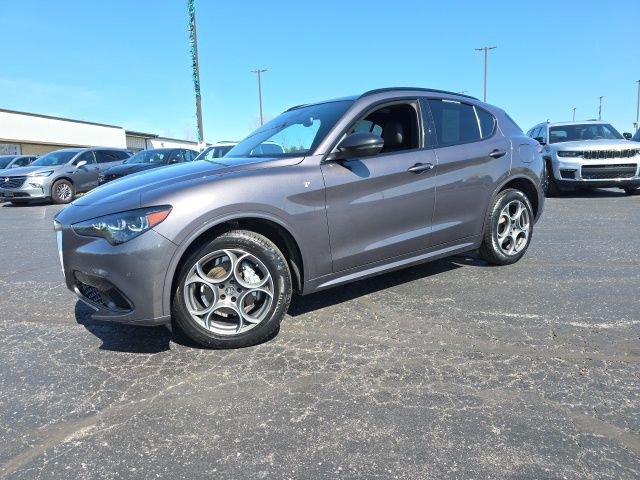 2024 Alfa Romeo Stelvio Ti
