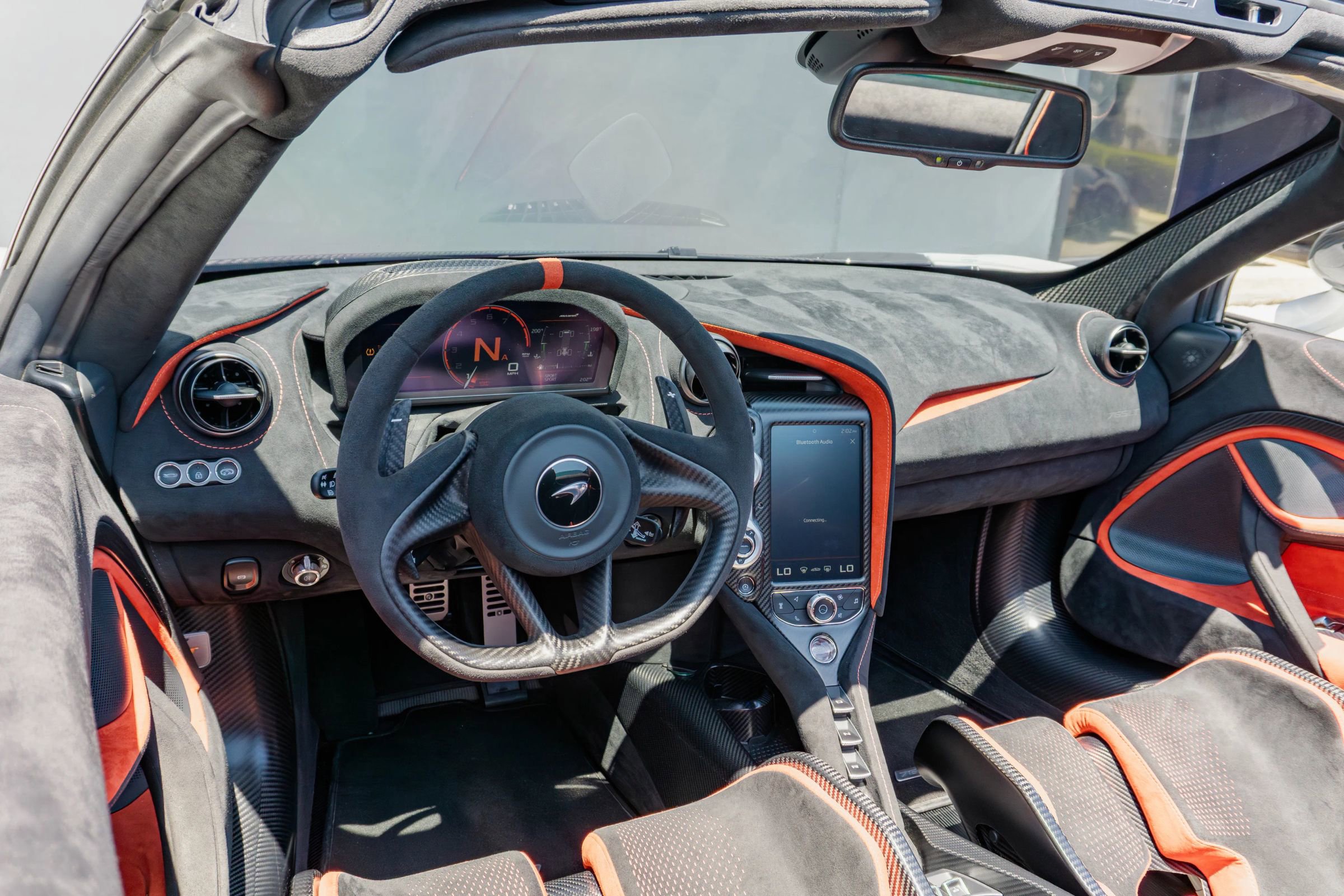 Used 2022 McLaren 765LT photo 67