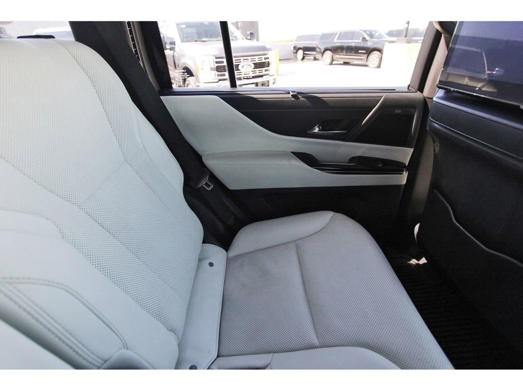 2023 Lexus LX 600 4WD