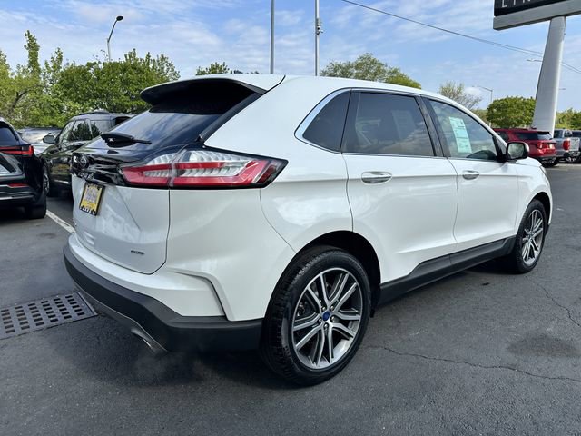 2022 Ford Edge Titanium