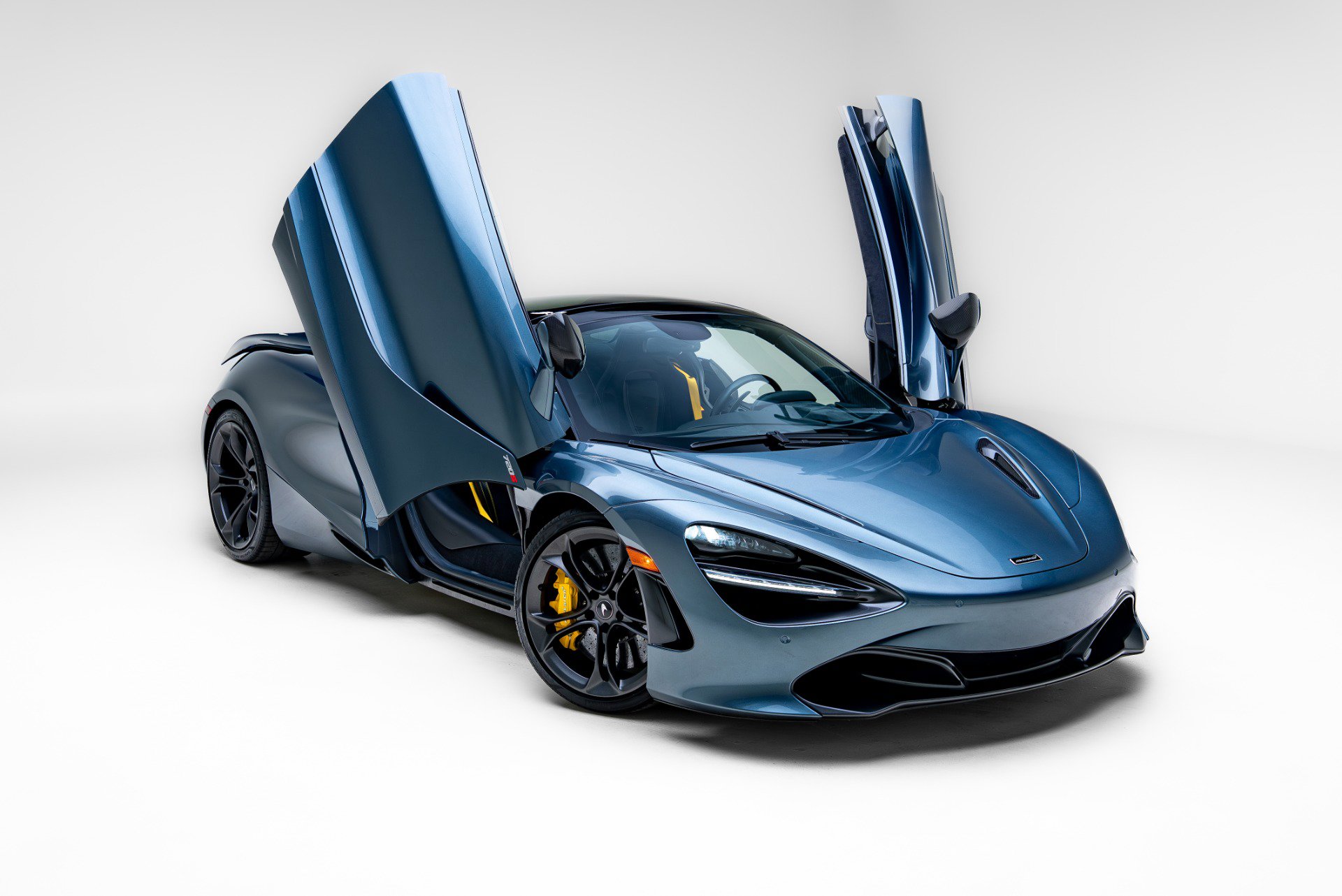 Used 2020 McLaren 720S Luxury photo 24