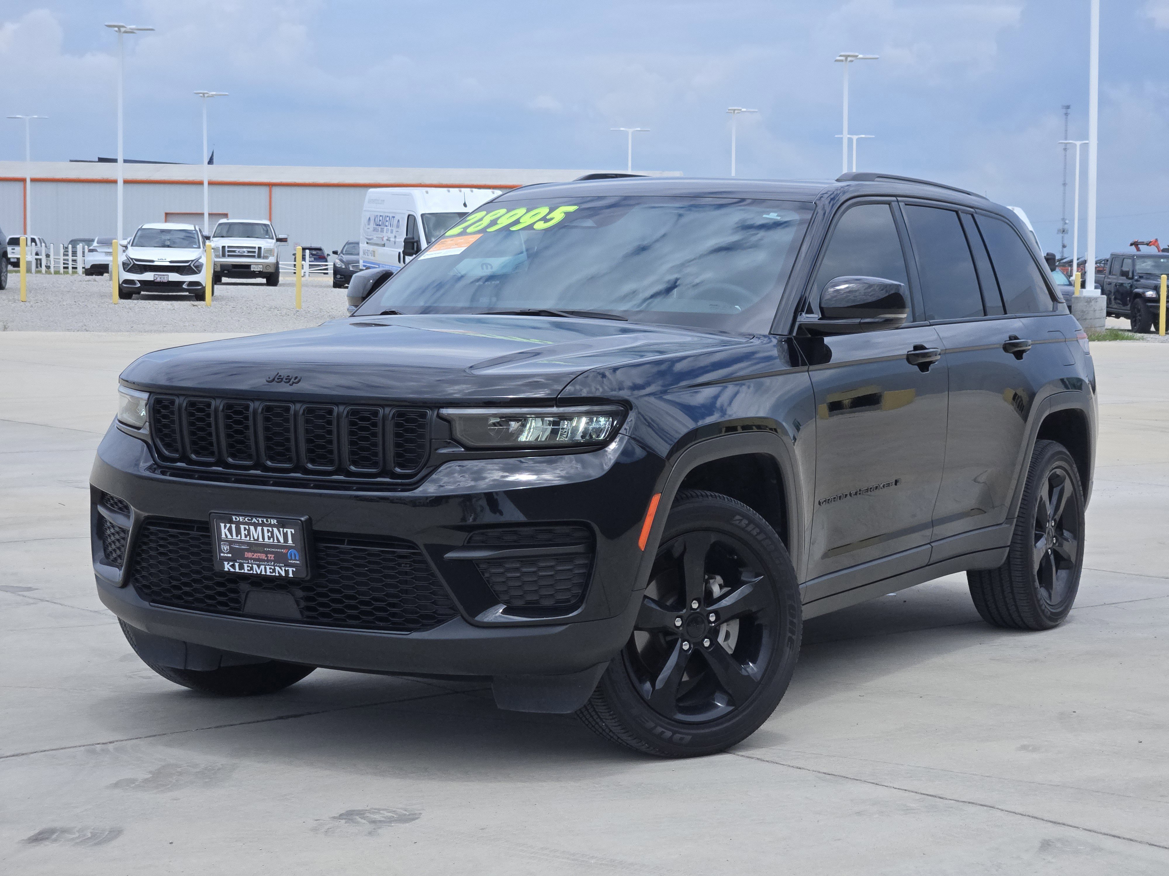 Used 2023 Jeep Grand Cherokee Altitude