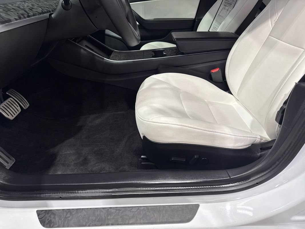 2020 Tesla Model 3 Performance