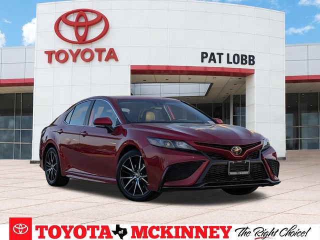 Used 2022 Toyota Camry SE