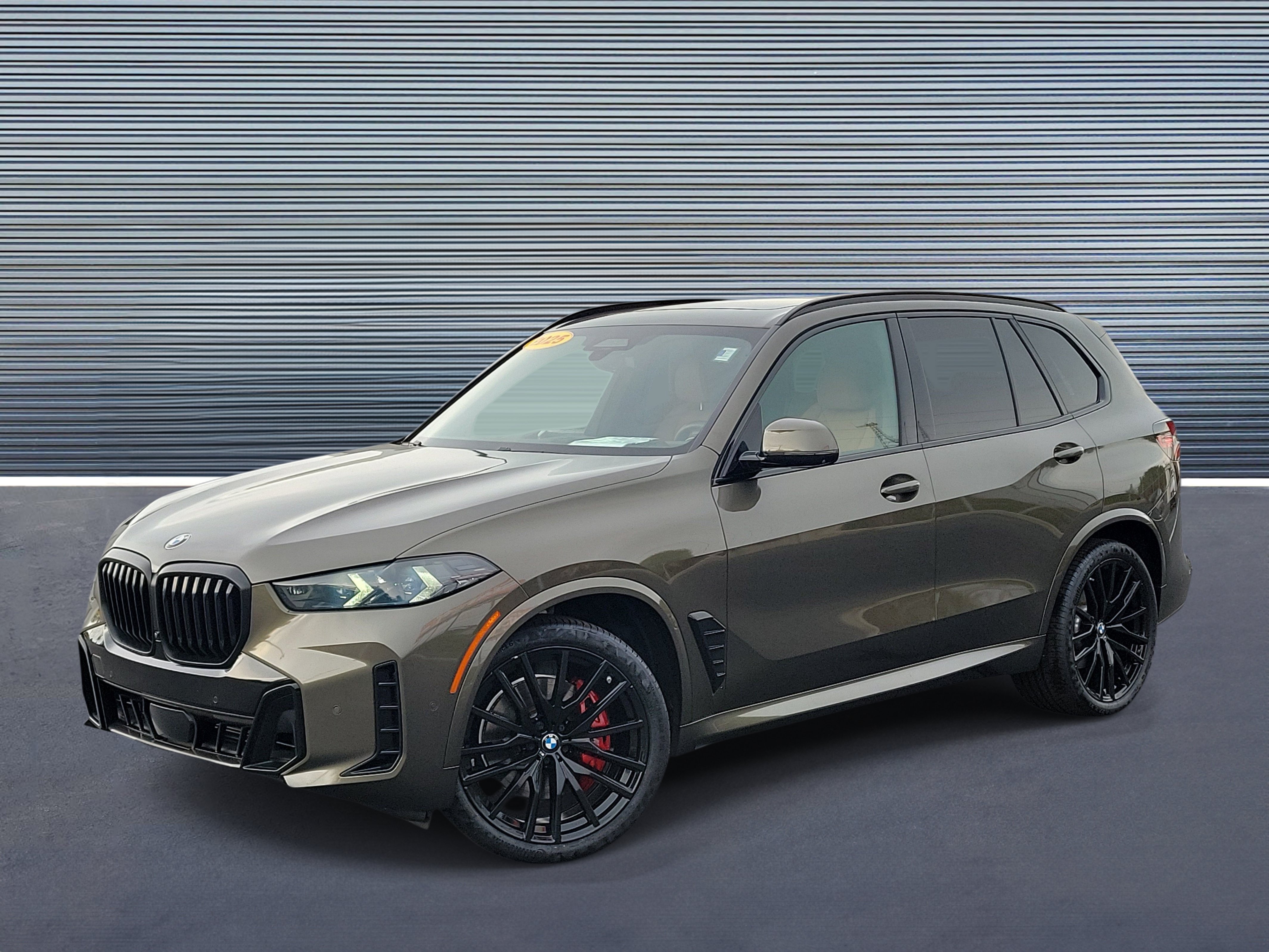 Used 2025 BMW X5 xDrive40i w/ M Sport Package