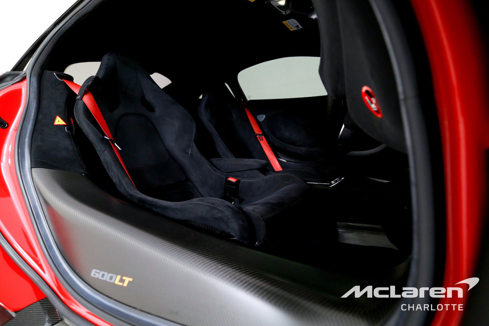 Used 2019 McLaren 600LT photo 18