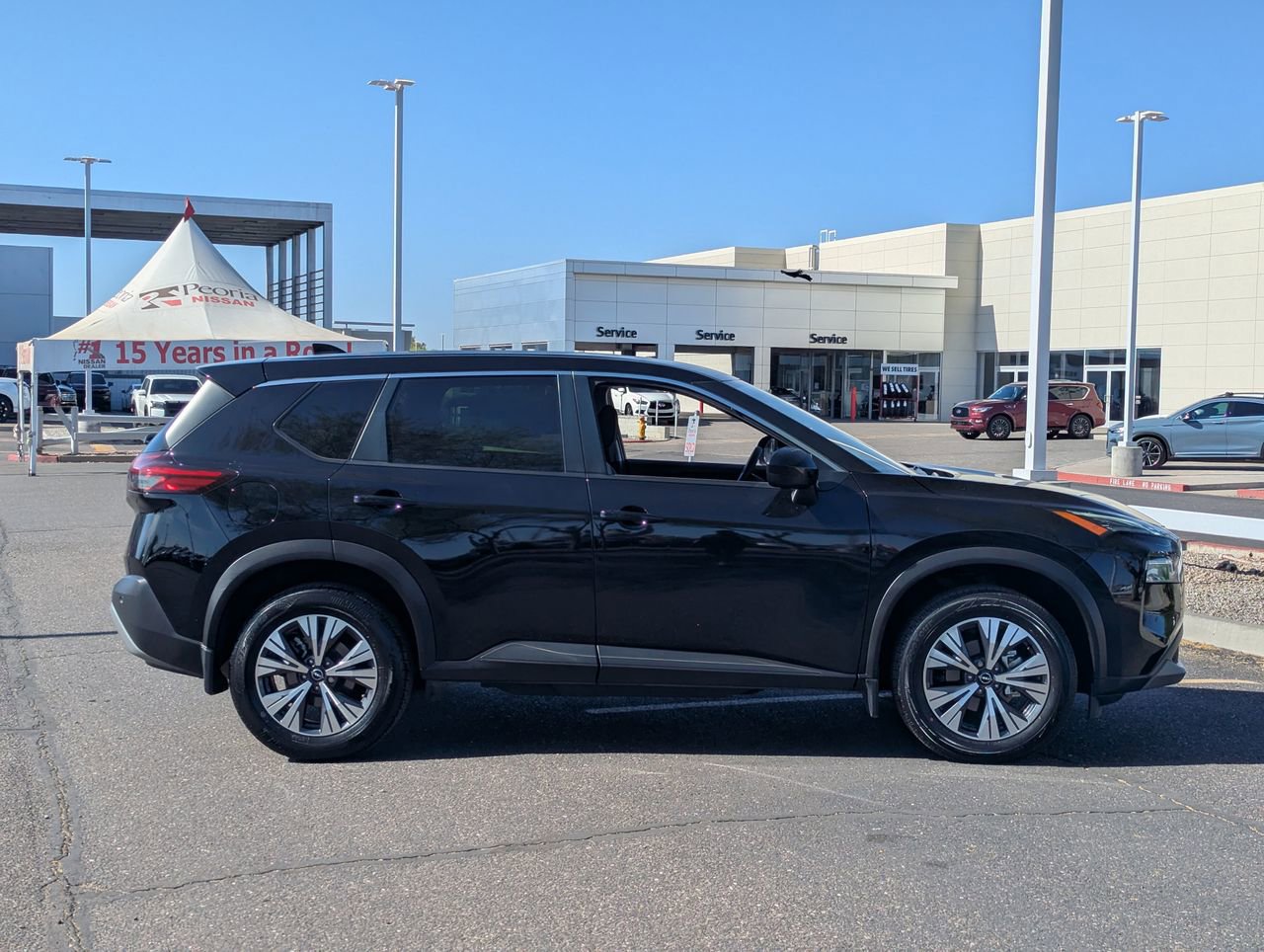 2023 Nissan Rogue SV