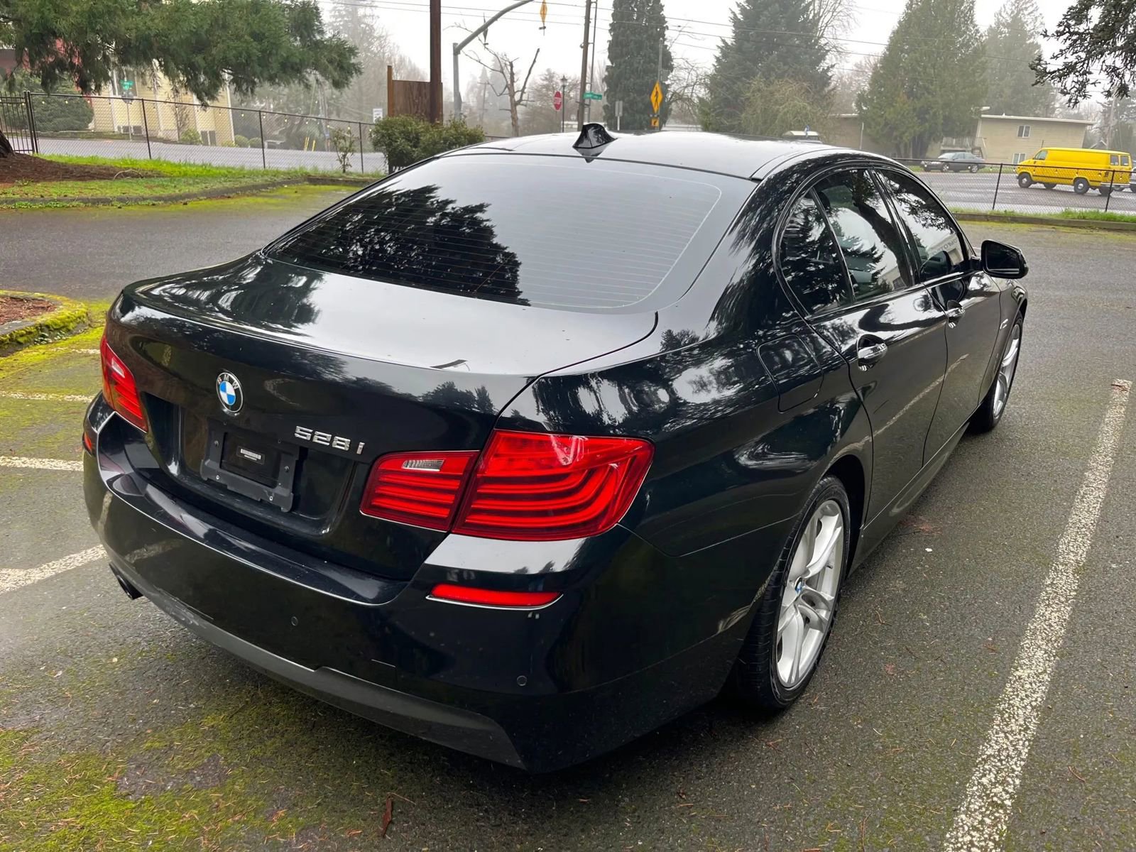 2016 BMW 528i Sedan