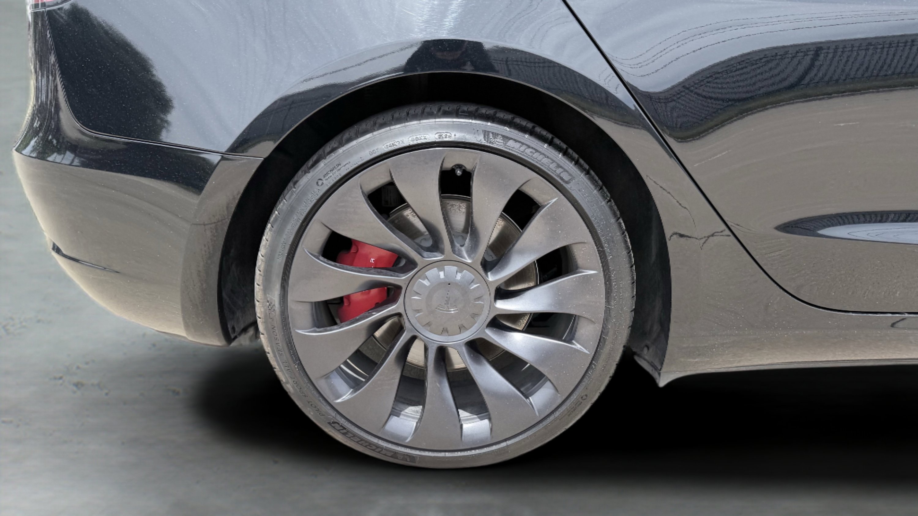 2023 Tesla Model 3 Performance