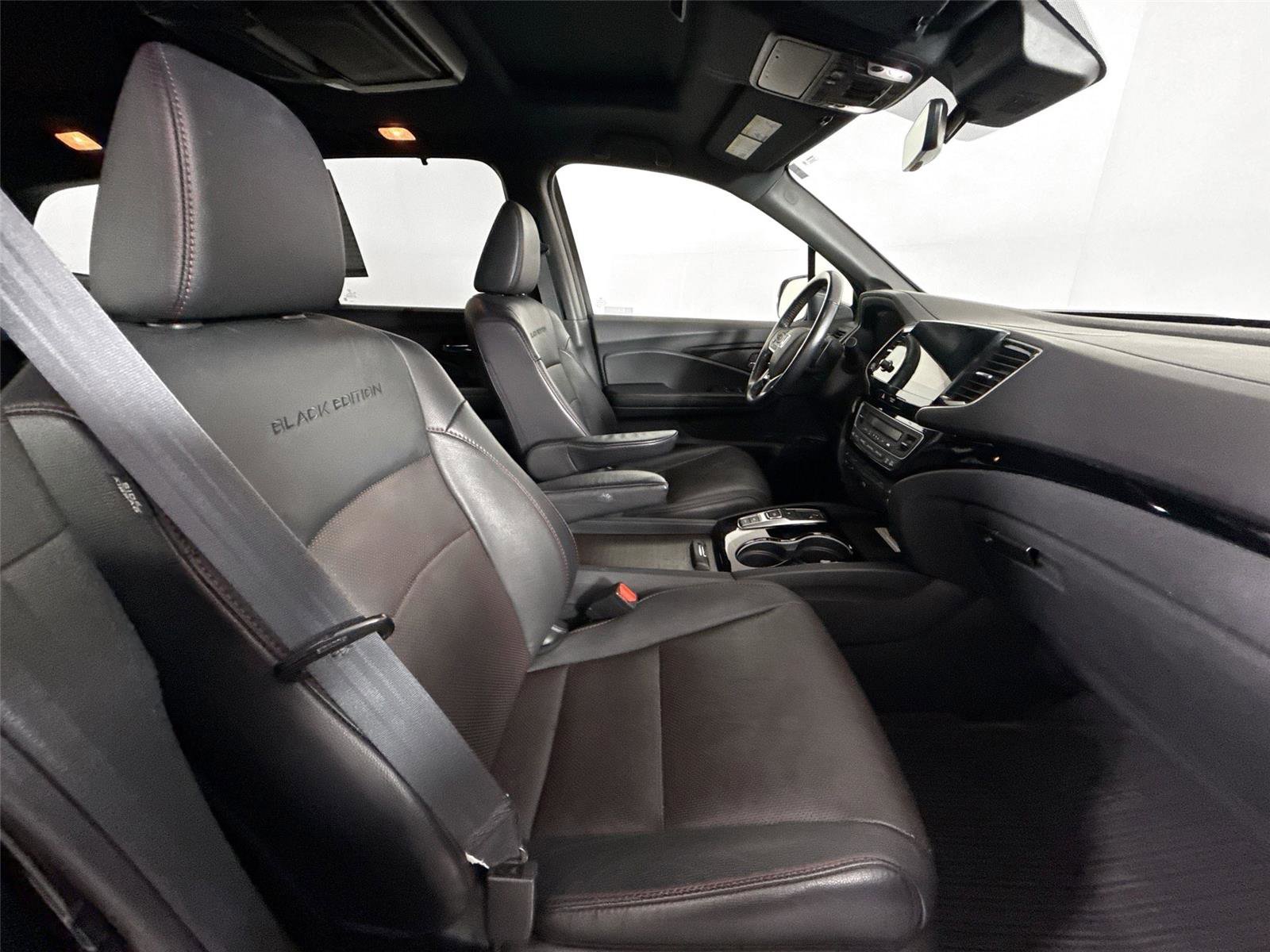 2021 Honda Pilot Black Edition