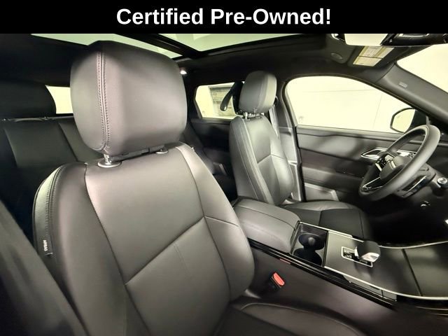 2026 Land Rover Range Rover Velar Dynamic SE