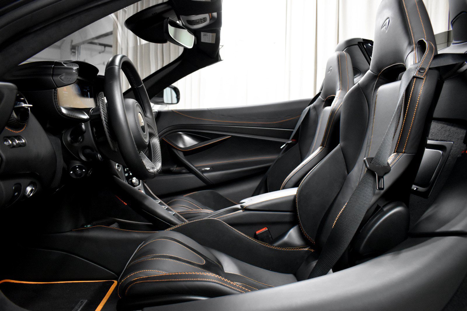 Used 2025 McLaren 750S Spider photo 36