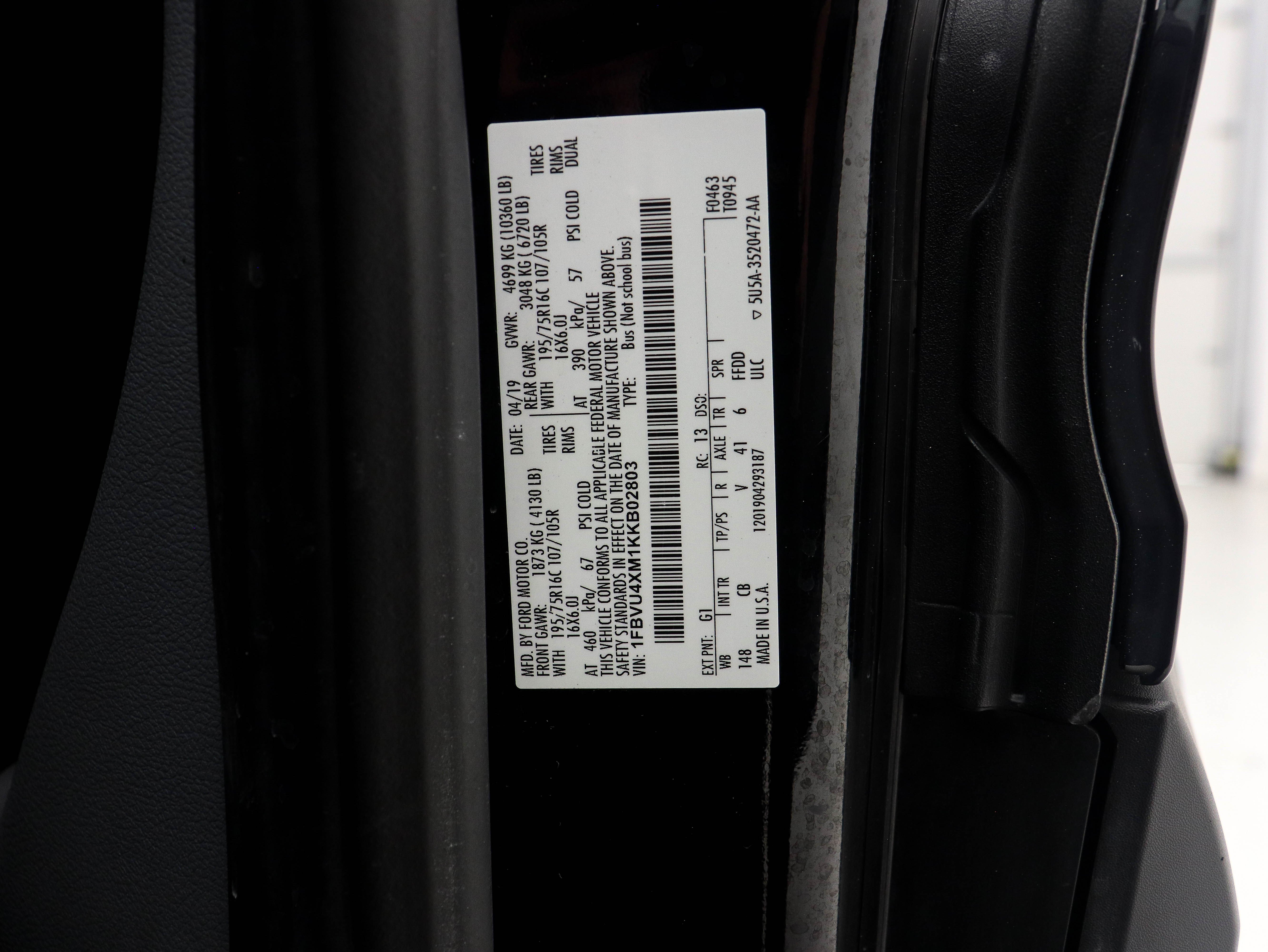 2019 Ford Transit Passenger Van XLT - Photo 24