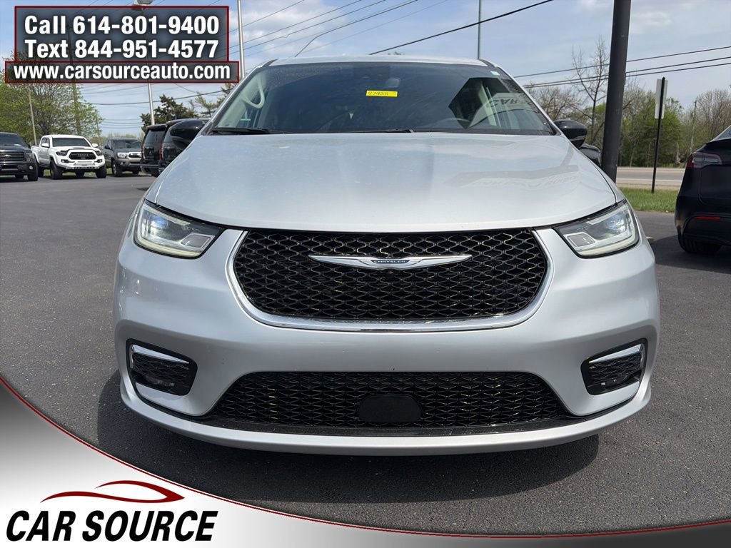 2024 Chrysler Pacifica Touring-L