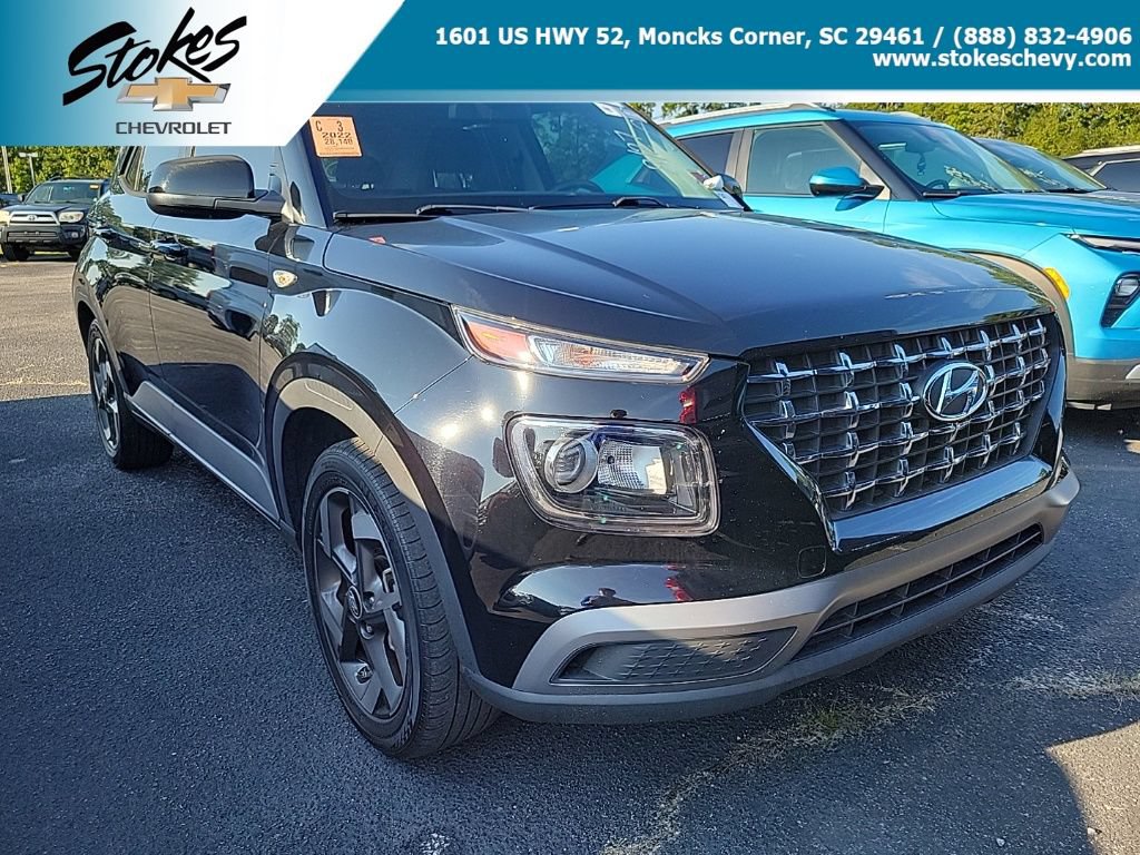 Used 2022 Hyundai Venue SEL