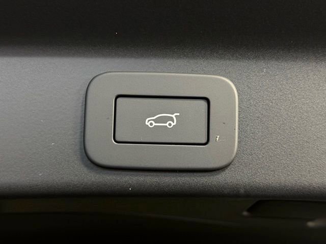 2026 Jaguar F-Pace R-Dynamic S