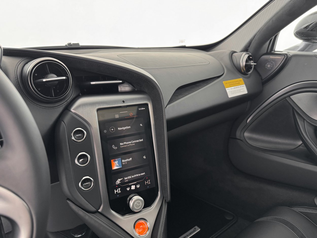 New 2026 McLaren 750S Spider photo 24