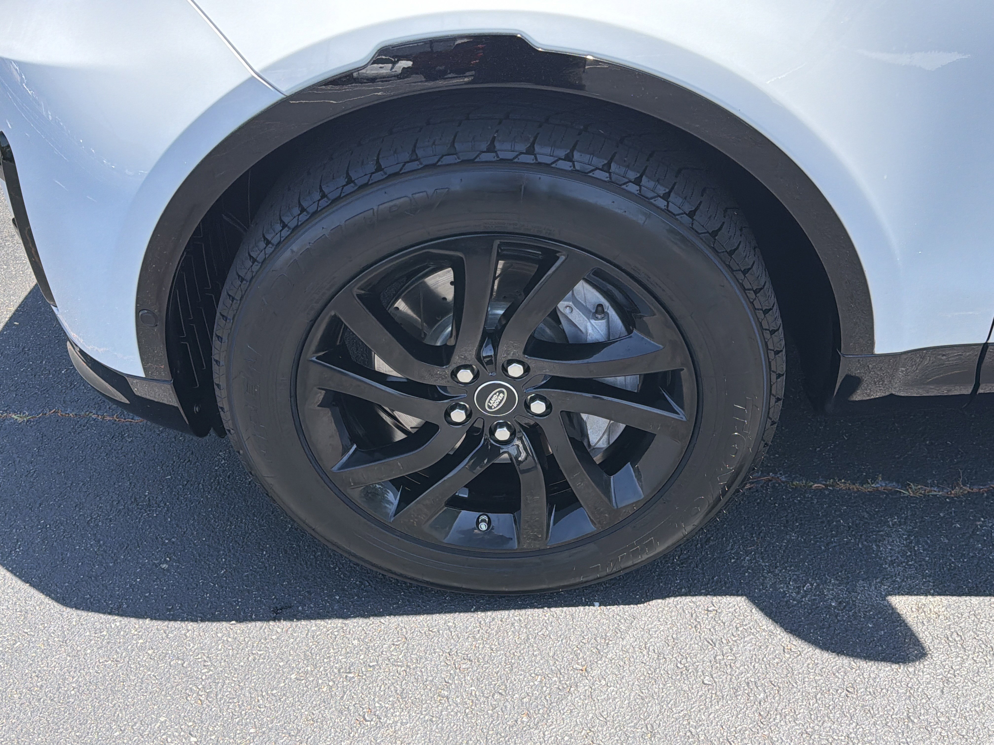 2020 Land Rover Discovery Landmark