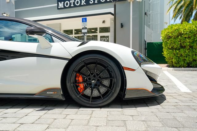 Used 2019 McLaren 600LT photo 34