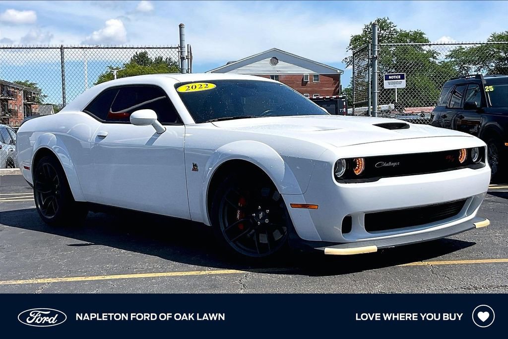 Used Dodge Challenger R/T Scat Pack for Sale in Wheaton, IL