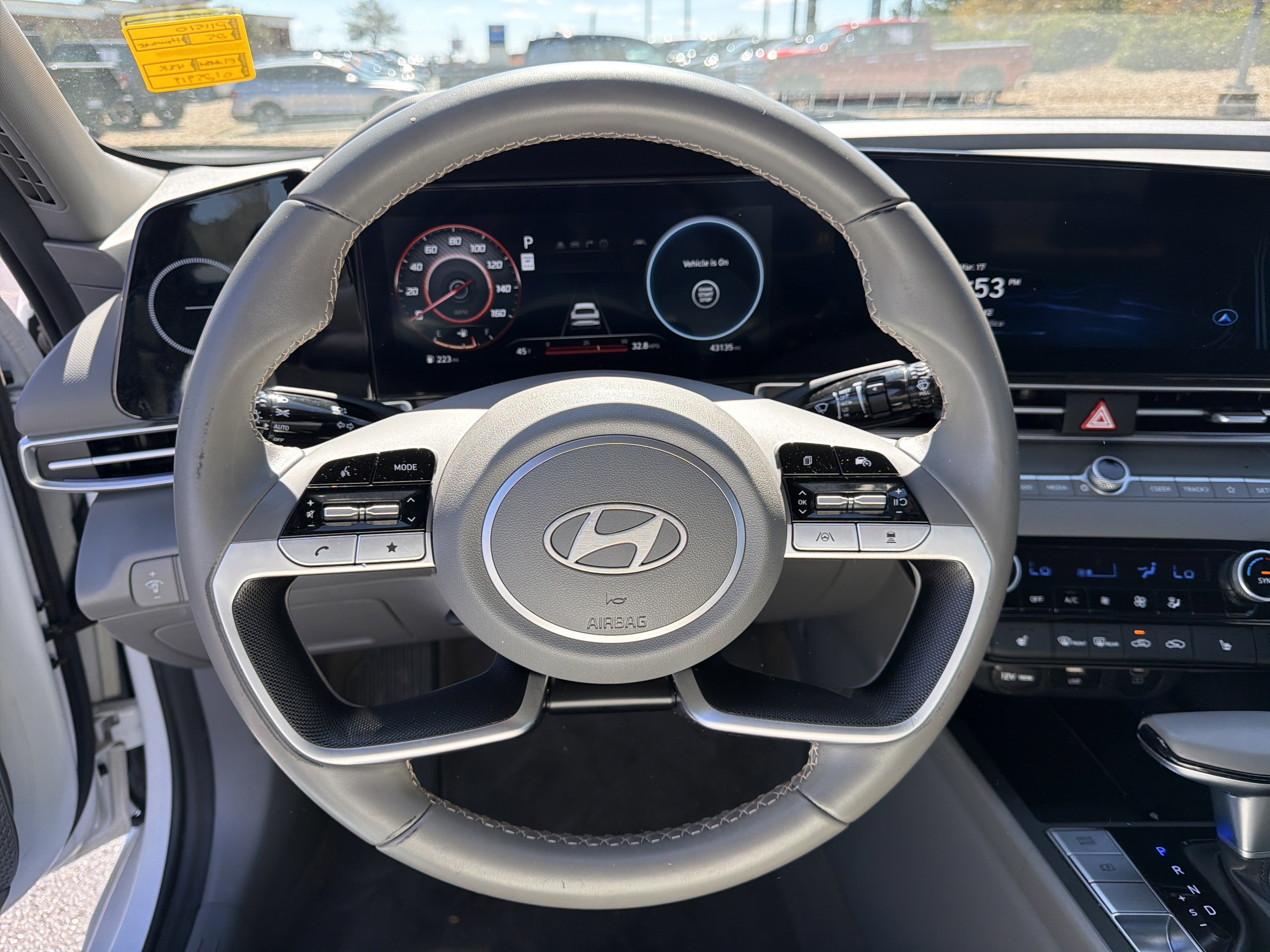 2025 Hyundai Elantra SEL