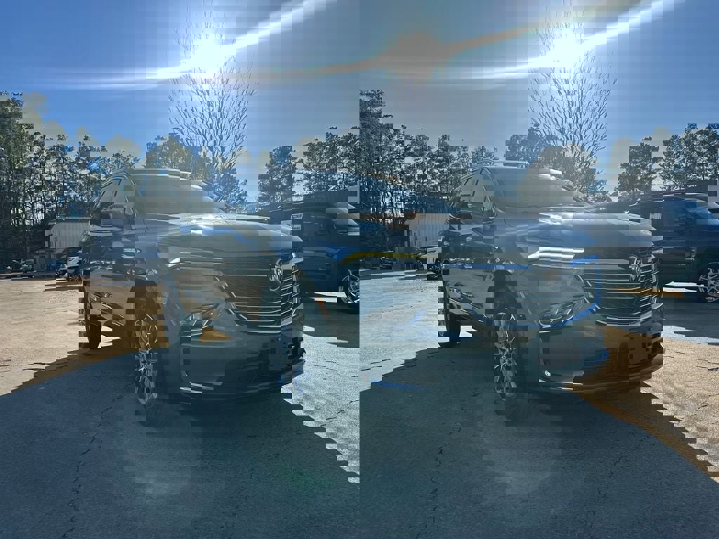 Used 2023 Buick Enclave Essence