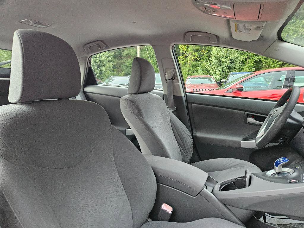 2010 Toyota Prius Two