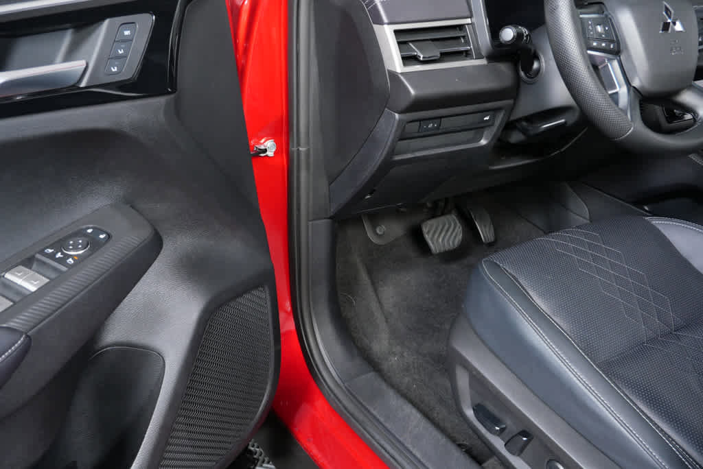 2024 Mitsubishi Outlander SEL Black Edition