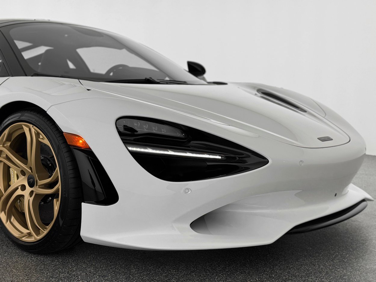 Used 2026 McLaren 750S photo 49