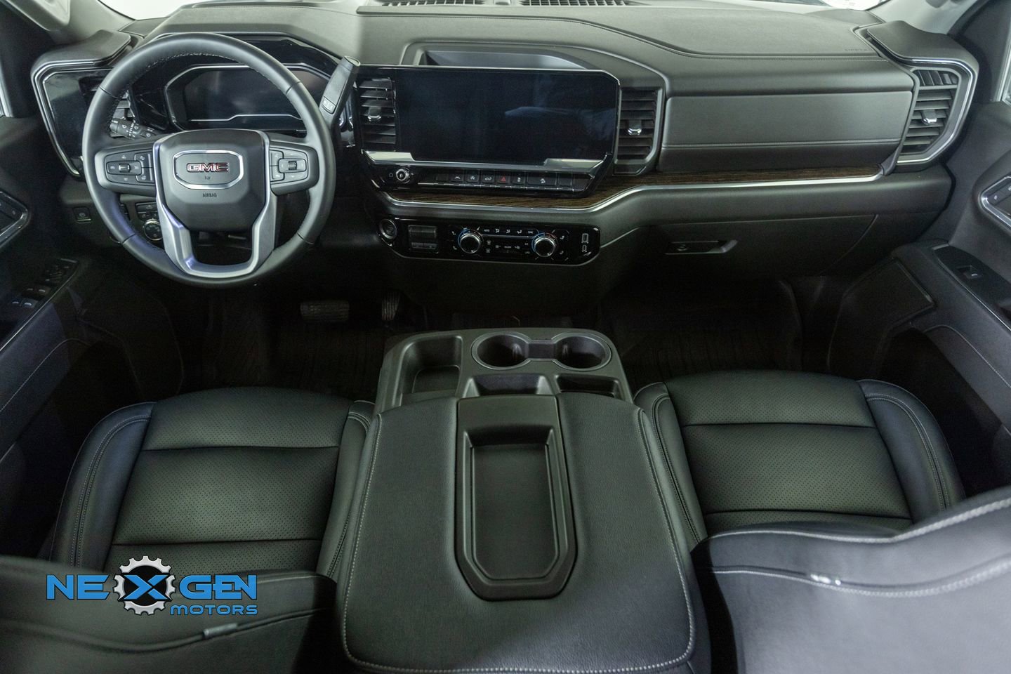 2023 GMC Sierra 1500 SLE