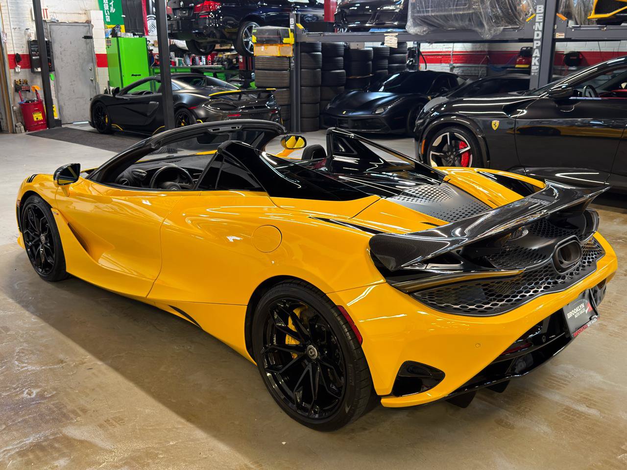 Used 2024 McLaren 750S Spider photo 10