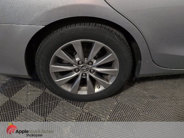 2016 Toyota Camry XLE