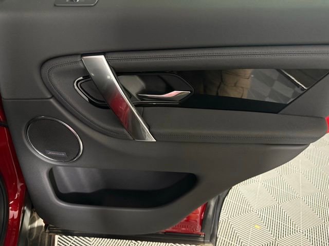 2025 Land Rover Discovery Sport S