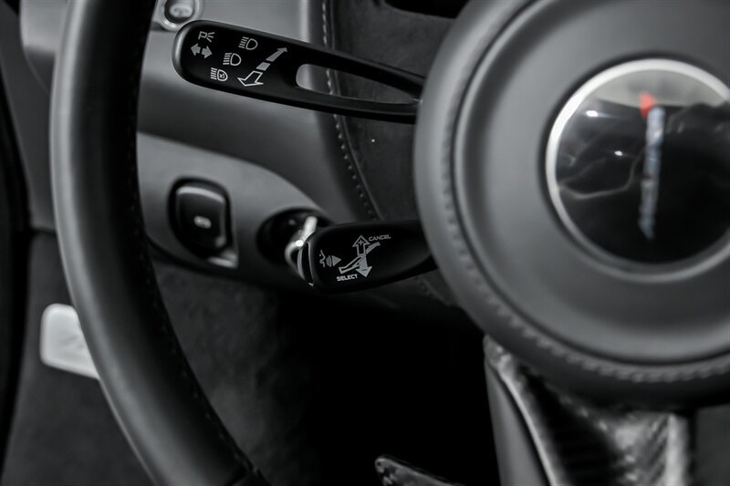 Used 2018 McLaren 720S photo 31
