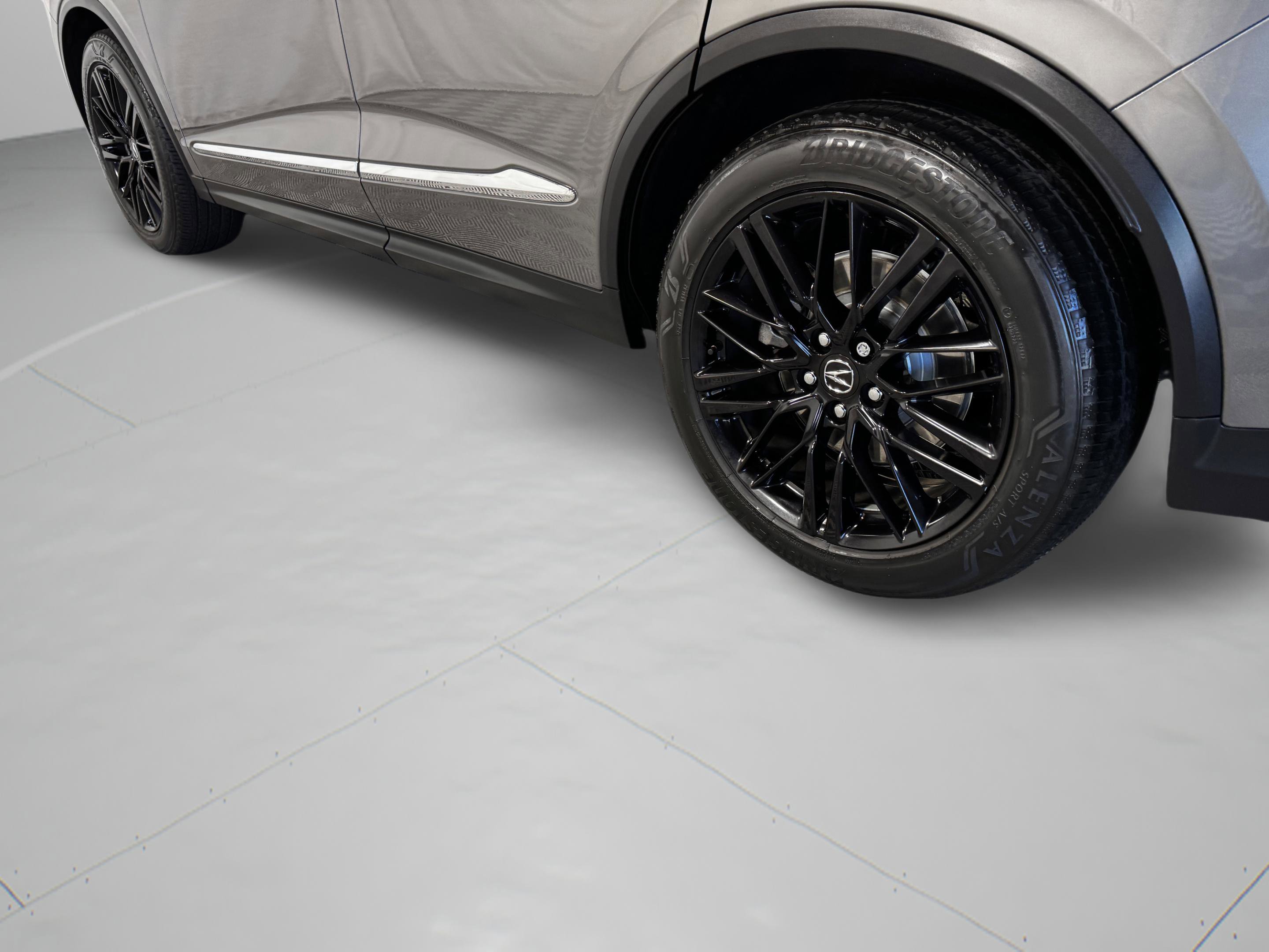 2023 Acura MDX FWD w/ Technology Package