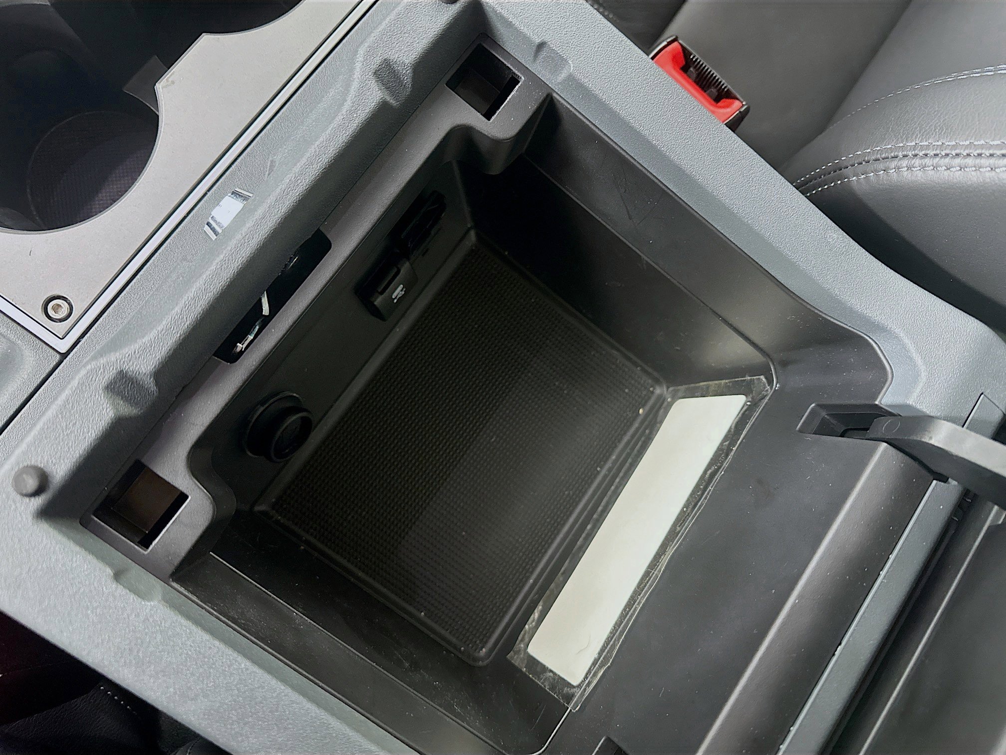 2024 INEOS Grenadier