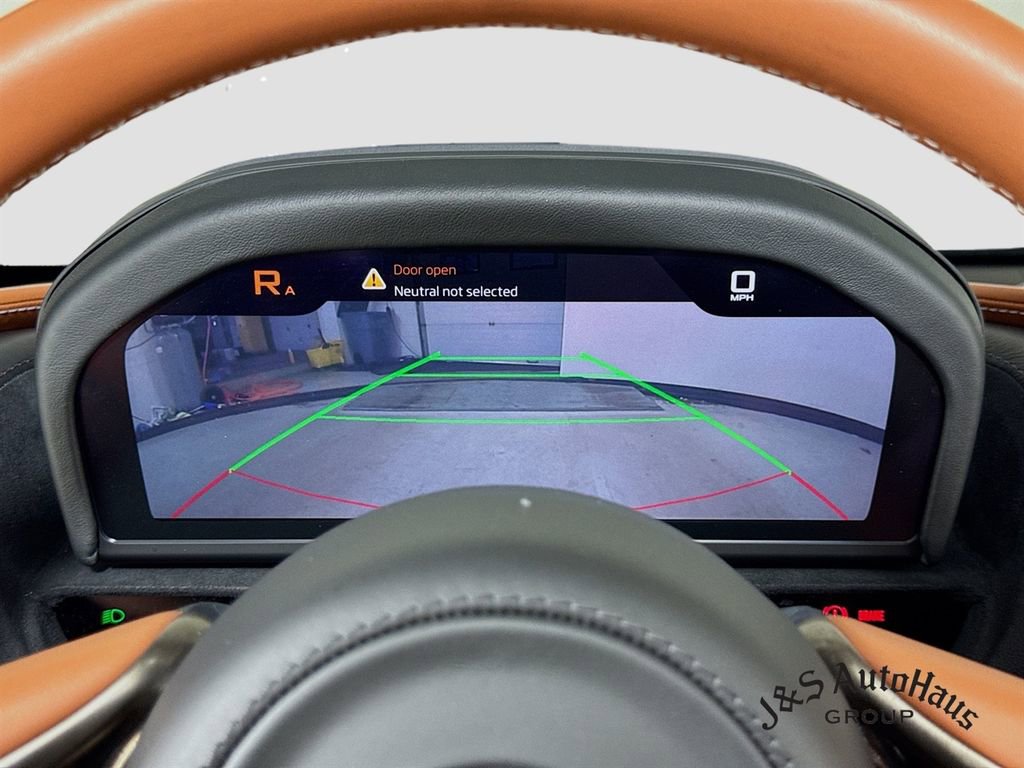 Used 2018 McLaren 720S photo 19