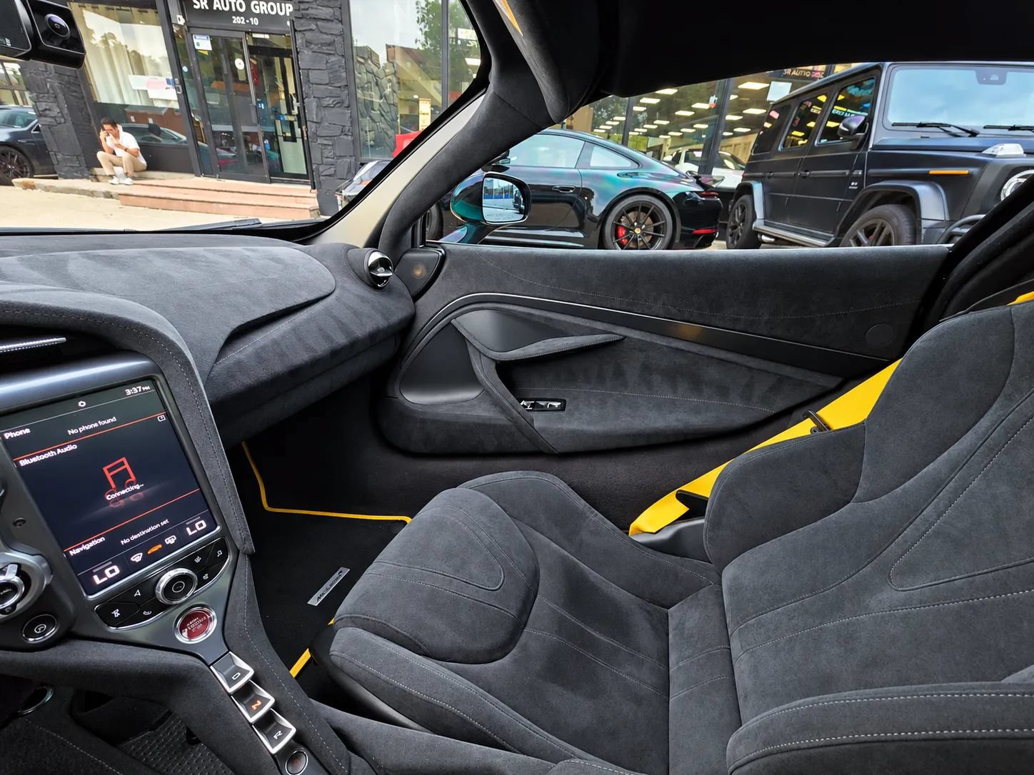 Used 2019 McLaren 720S photo 34