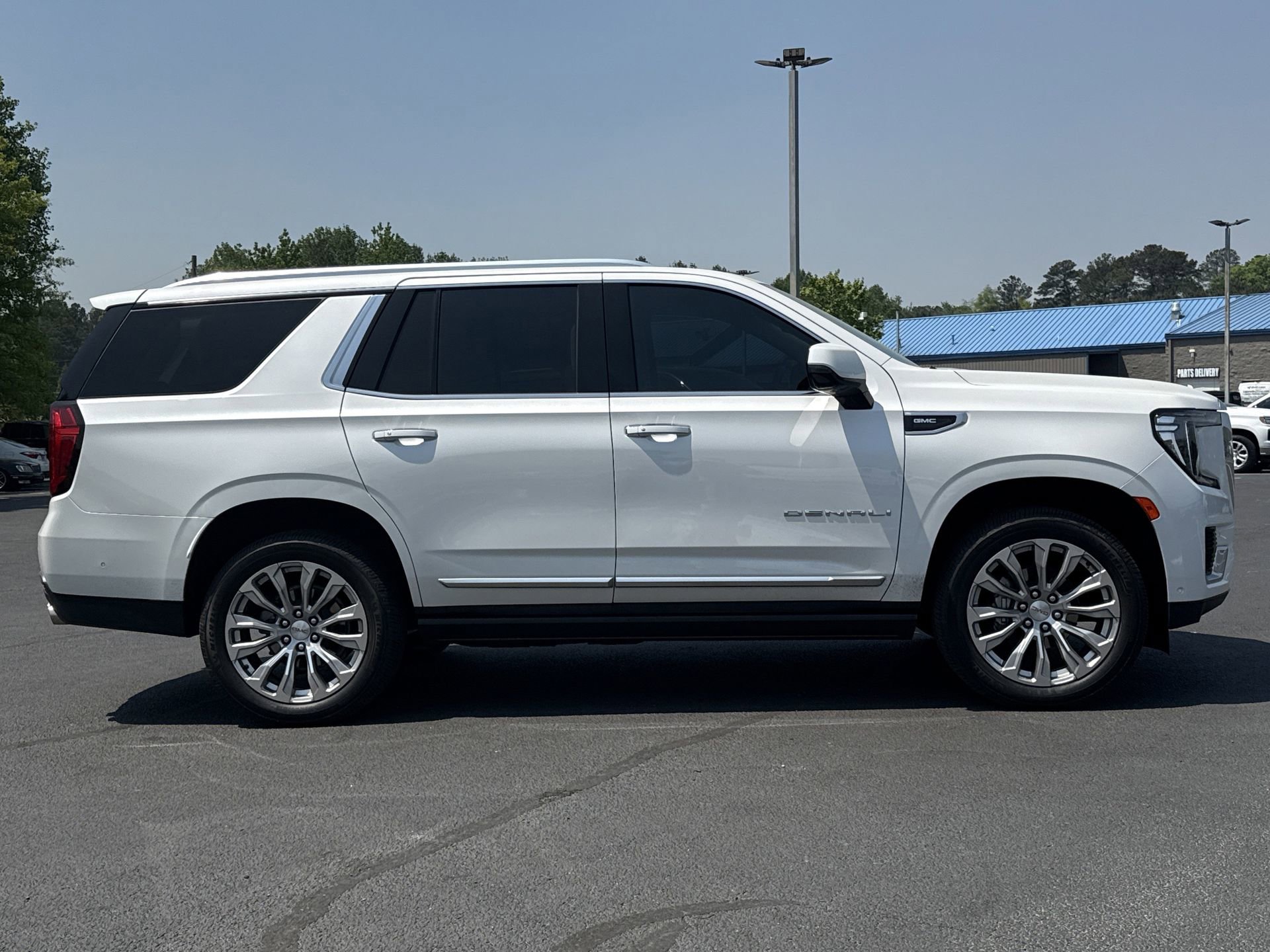 2024 GMC Yukon Denali