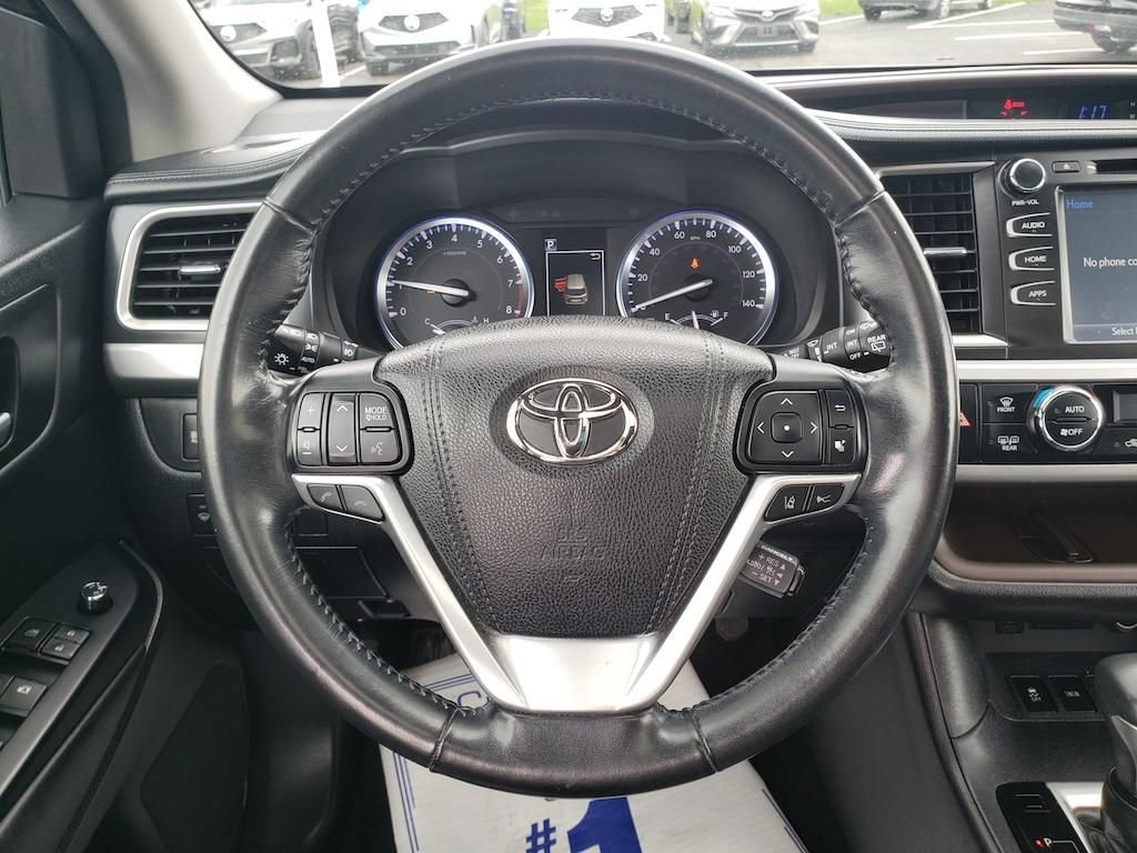 2017 Toyota Highlander XLE