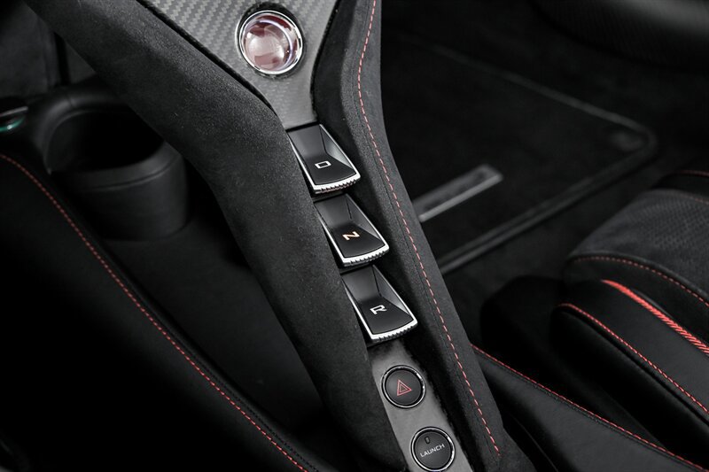 Used 2021 McLaren 720S Performance photo 36