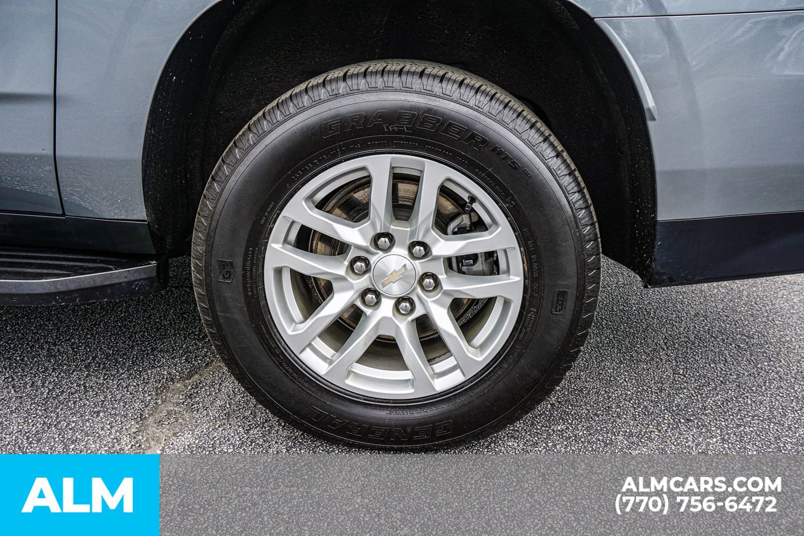 2024 Chevrolet Suburban LT