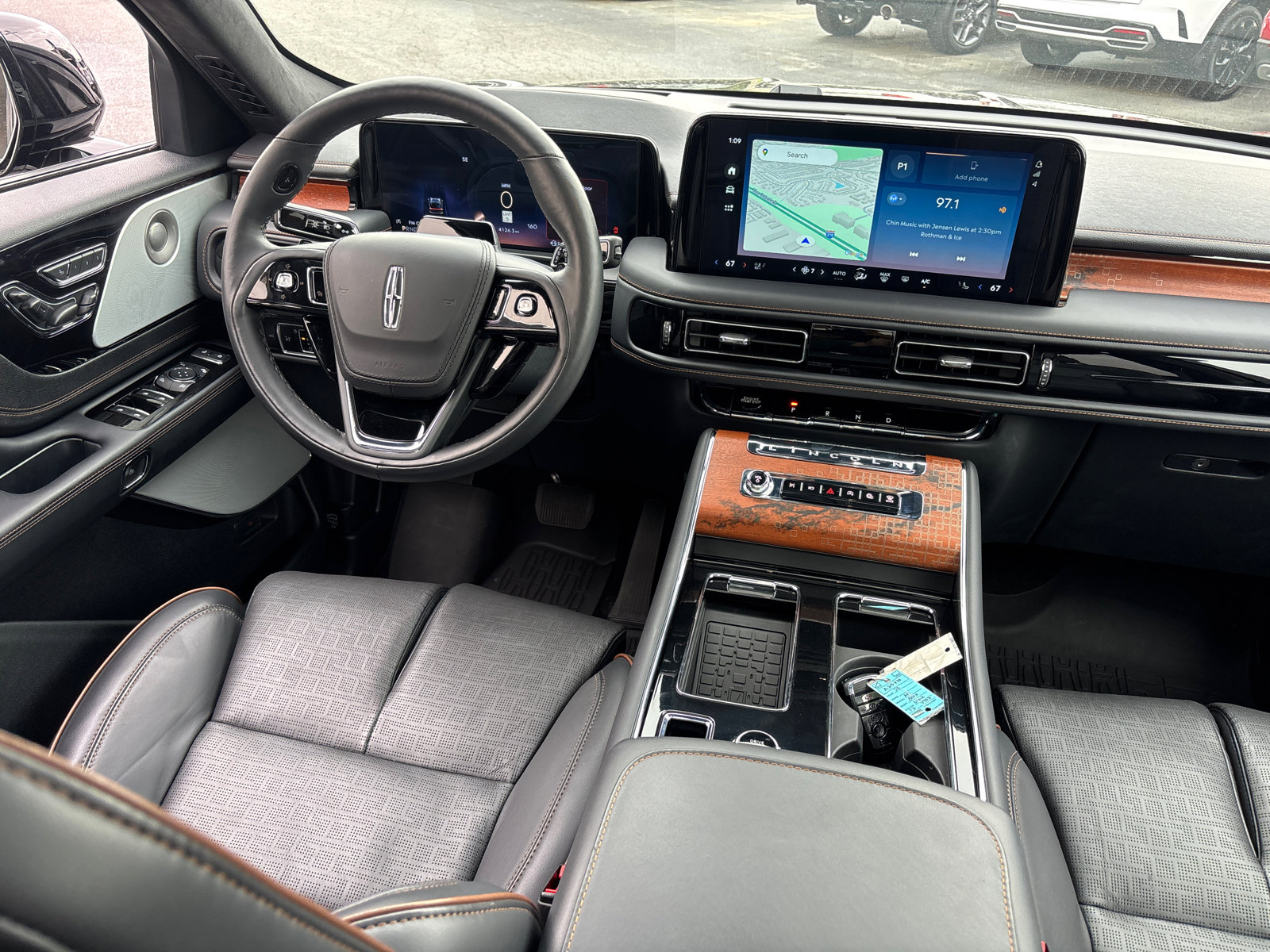 2025 Lincoln Aviator Black Label