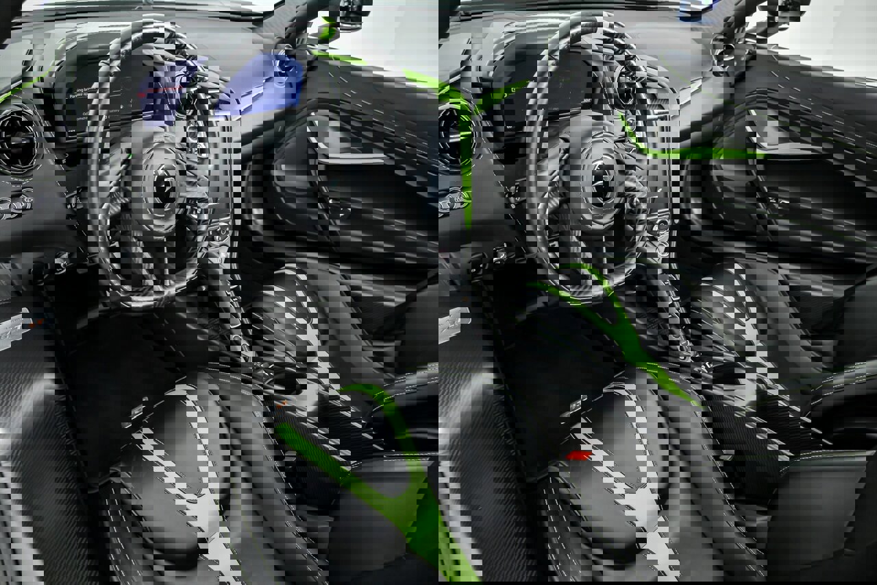 Used 2022 McLaren 765LT photo 20