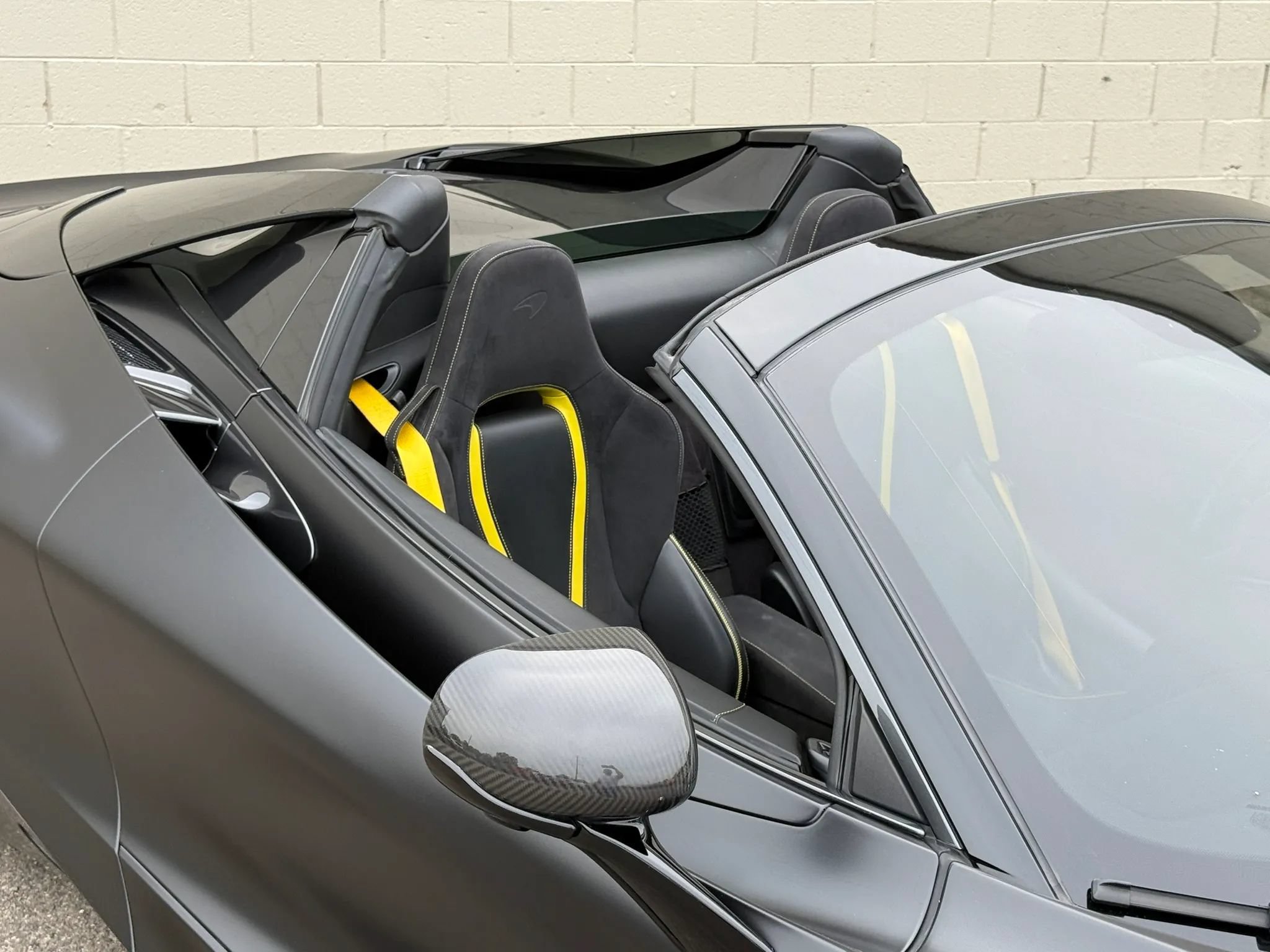 Used 2022 McLaren 720S Performance photo 27