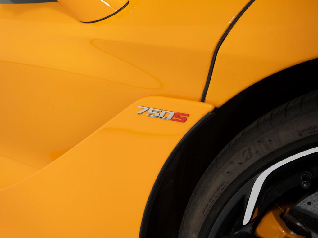 Used 2025 McLaren 750S photo 40